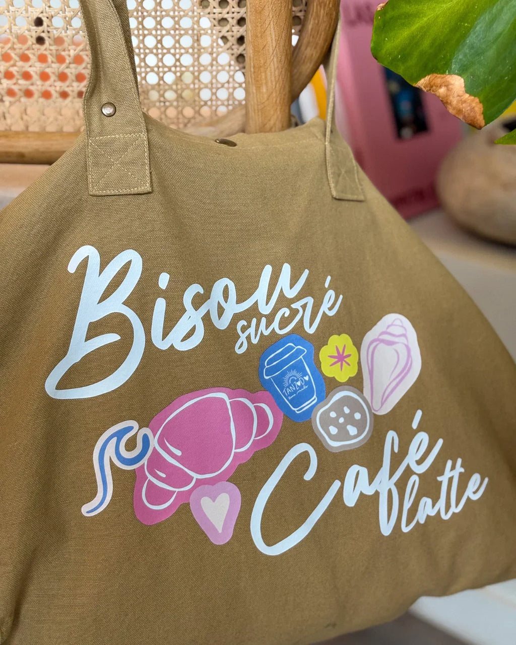 Totebag XXL Kaki – Signature Tanzodo Café